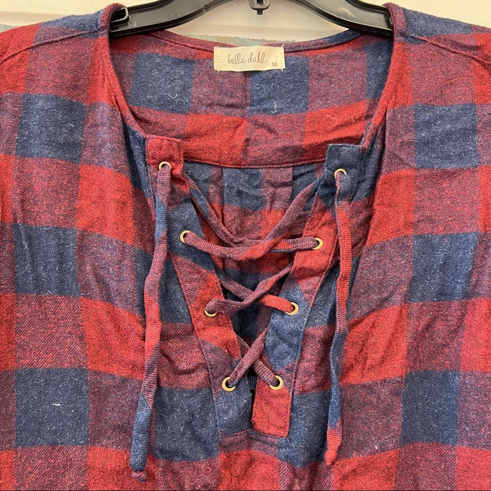 Front Lace Flannel - Picture 4 of 4
